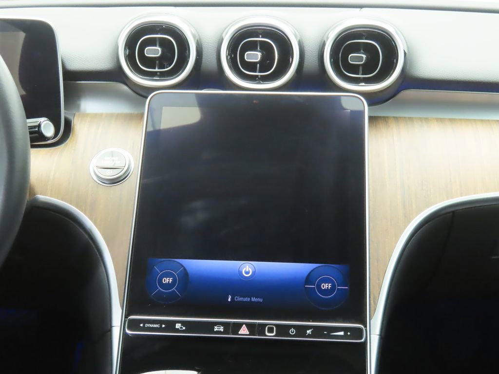 Used 2025 Mercedes-Benz C 300 Sedan image 14