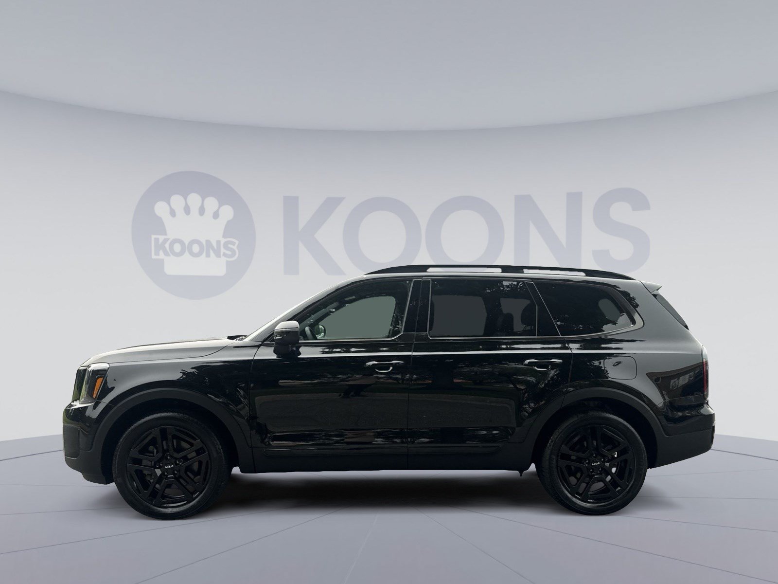 Used 2024 Kia Telluride EX X-Line AWD/4WD image 2