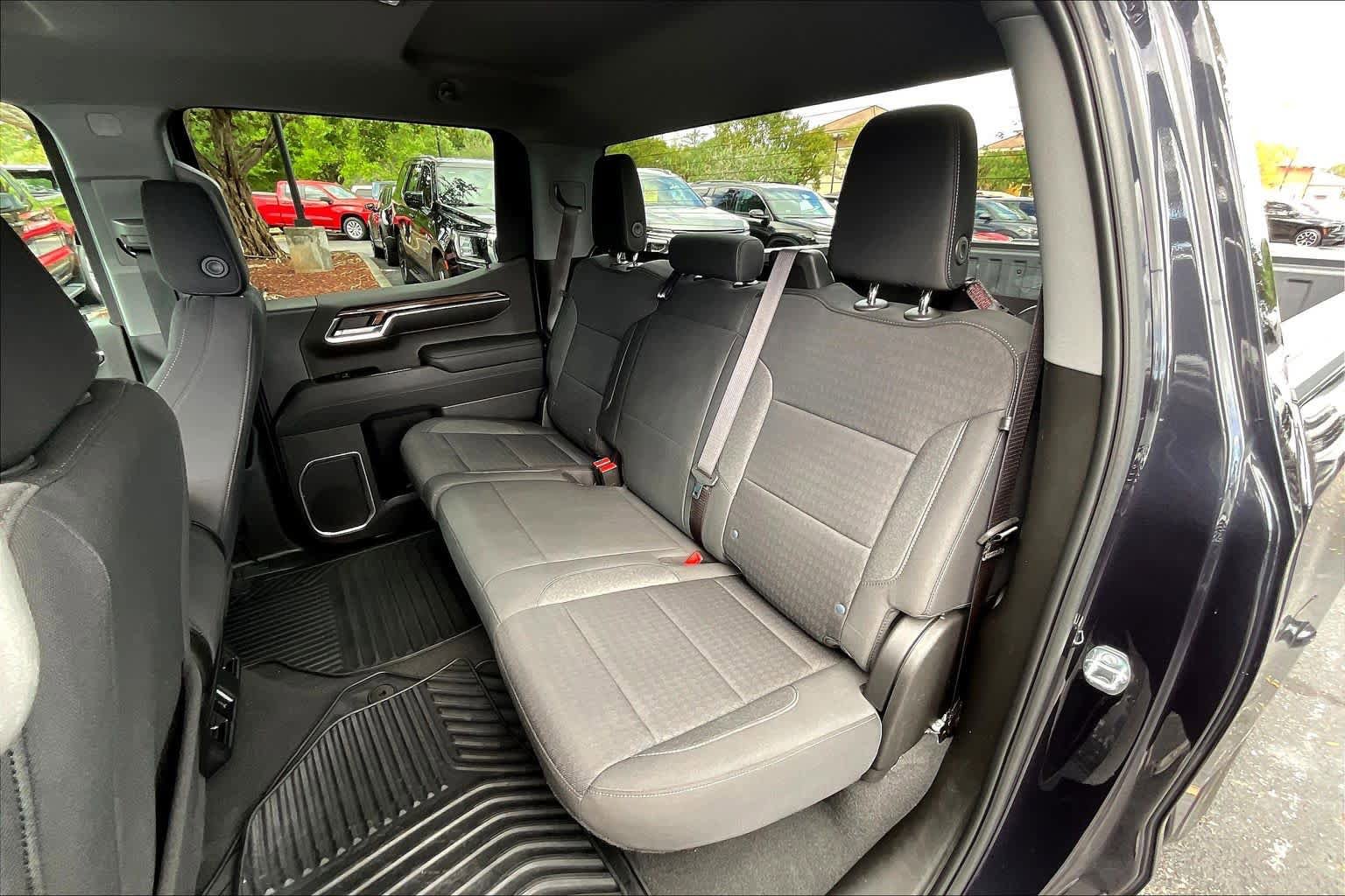 Certified 2023 Chevrolet Silverado 1500 LT AWD/4WD image 22