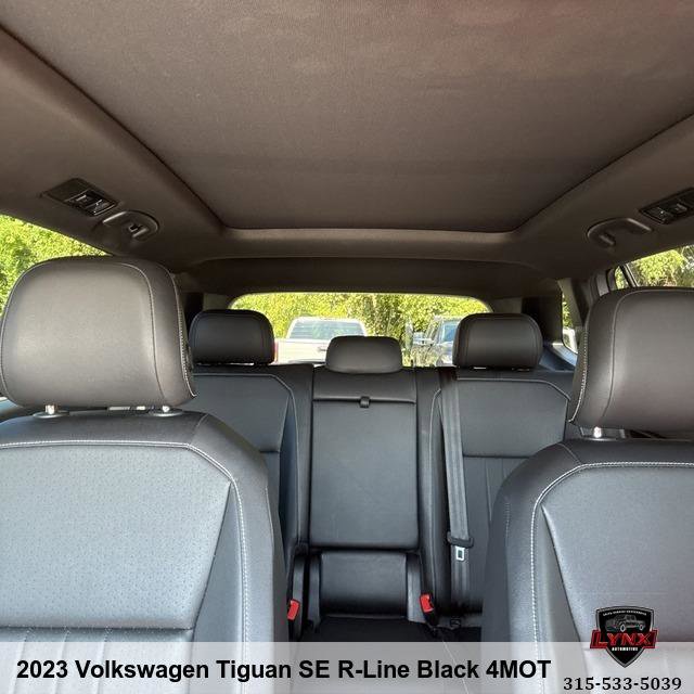 Used 2023 Volkswagen Tiguan SE R-Line image 17