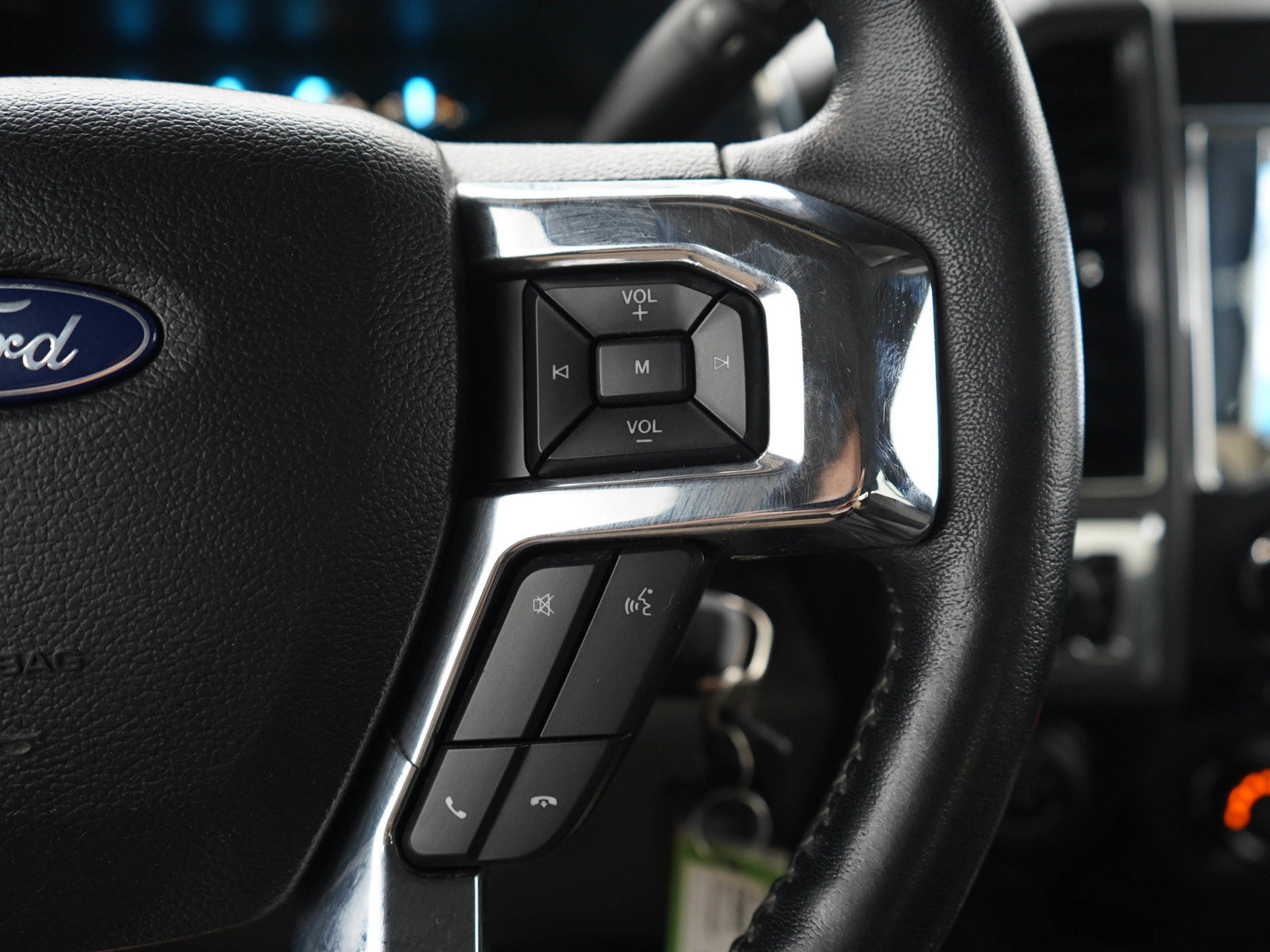 Used 2018 Ford F150 XLT w/ Equipment Group 301A Mid AWD/4WD image 25
