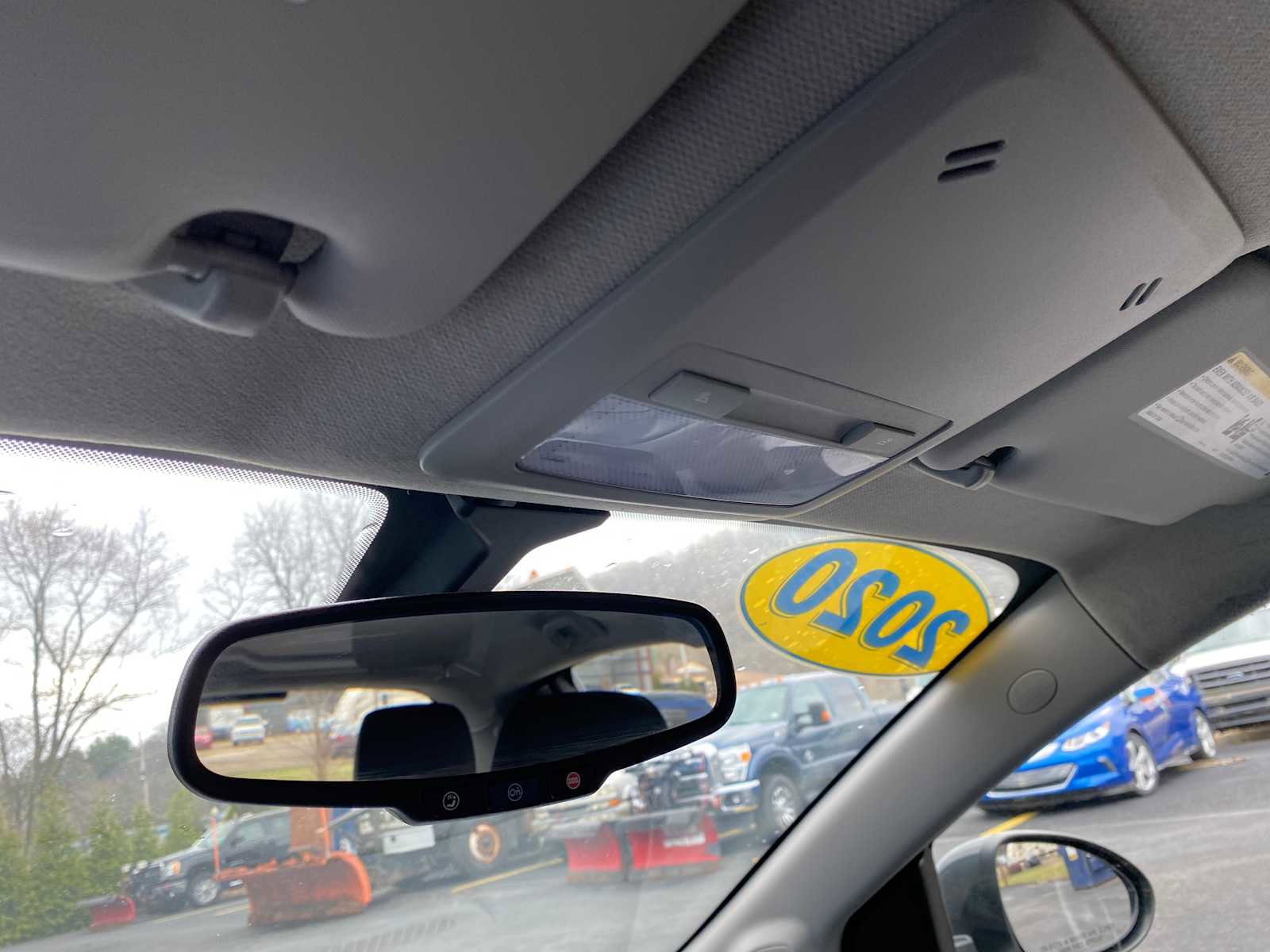 Used 2020 Chevrolet Sonic LT w/ Convenience Package image 24