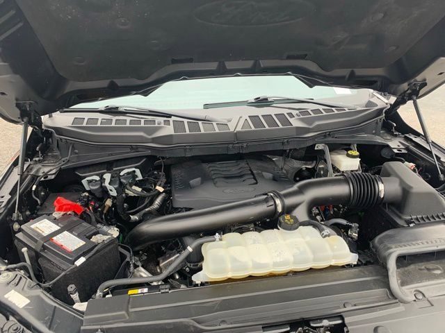 Certified 2022 Ford F150 XLT w/ Equipment Group 302A High image 33