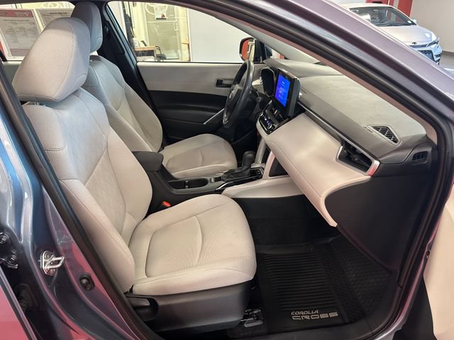 Certified 2024 Toyota Corolla Cross L FWD image 15