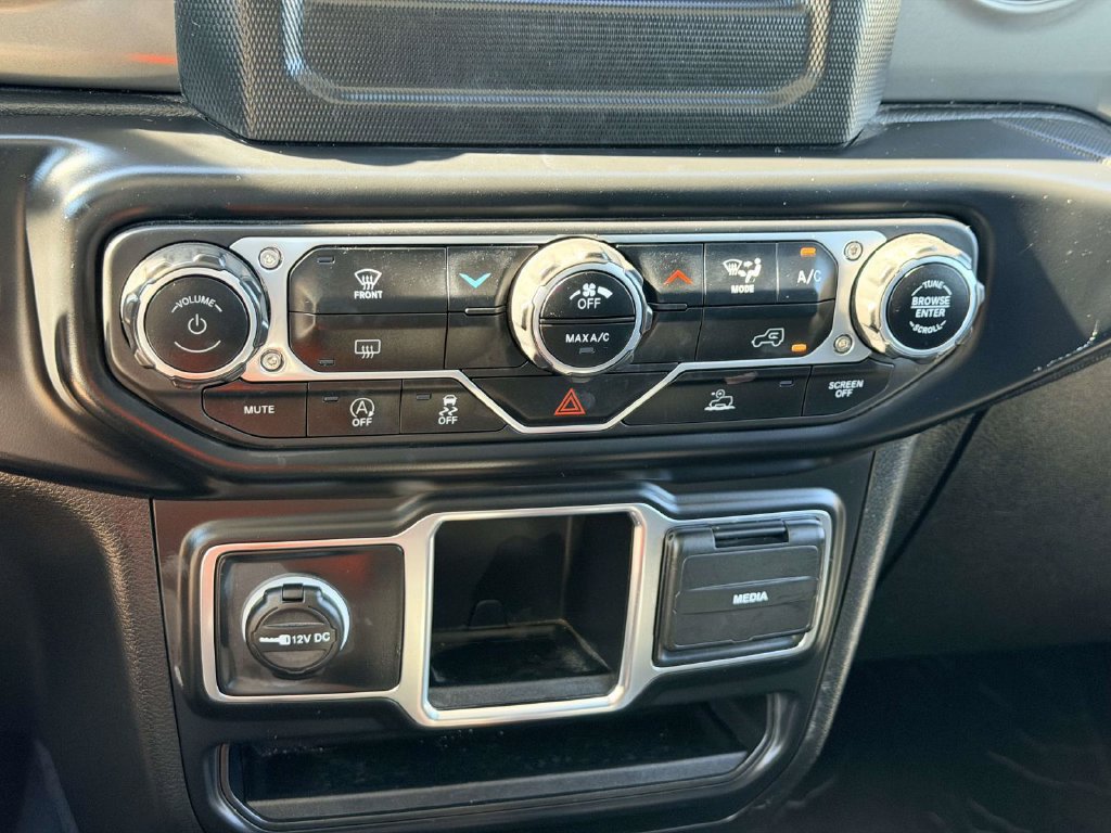 Certified 2022 Jeep Wrangler Unlimited Sport AWD/4WD image 19