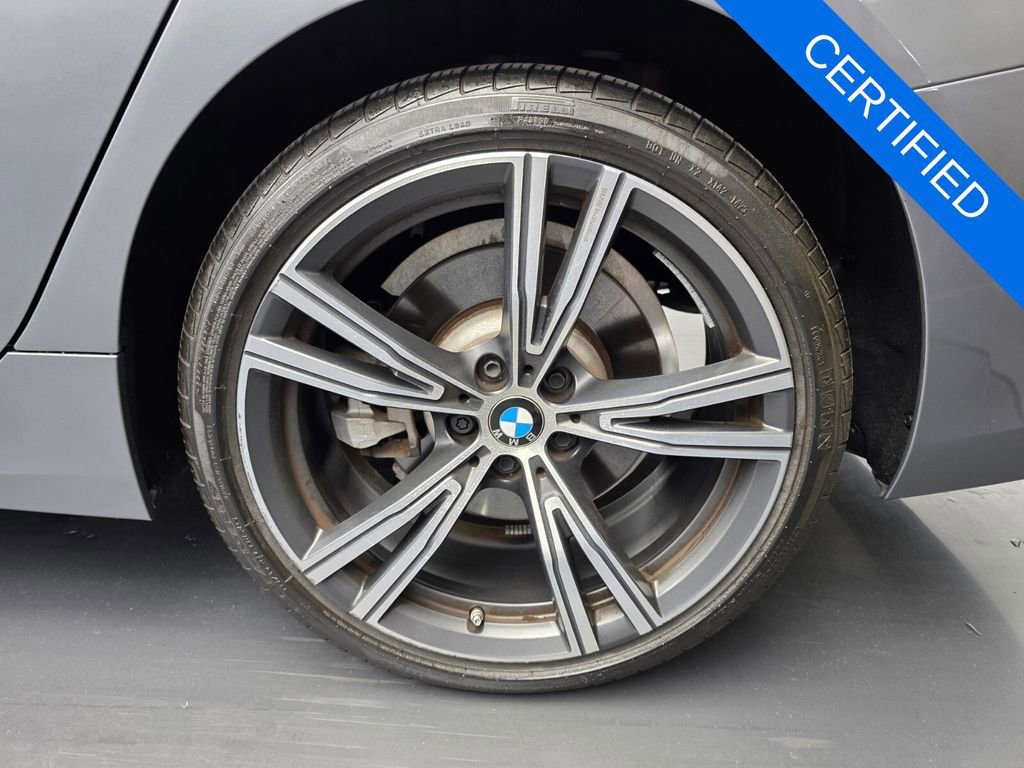 Used 2023 BMW 330i Sedan w/ Driving Assistance Package image 17
