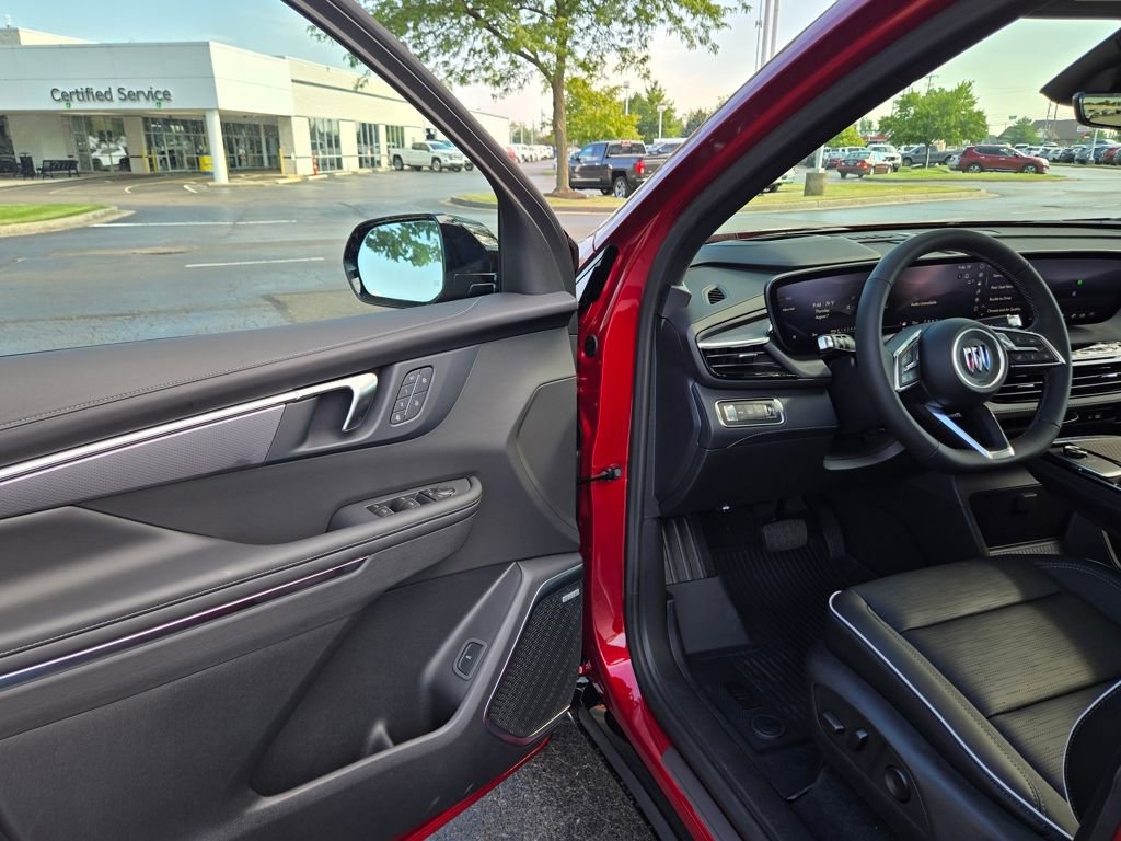 New 2026 Buick Enclave Sport Touring w/ Power Package image 18