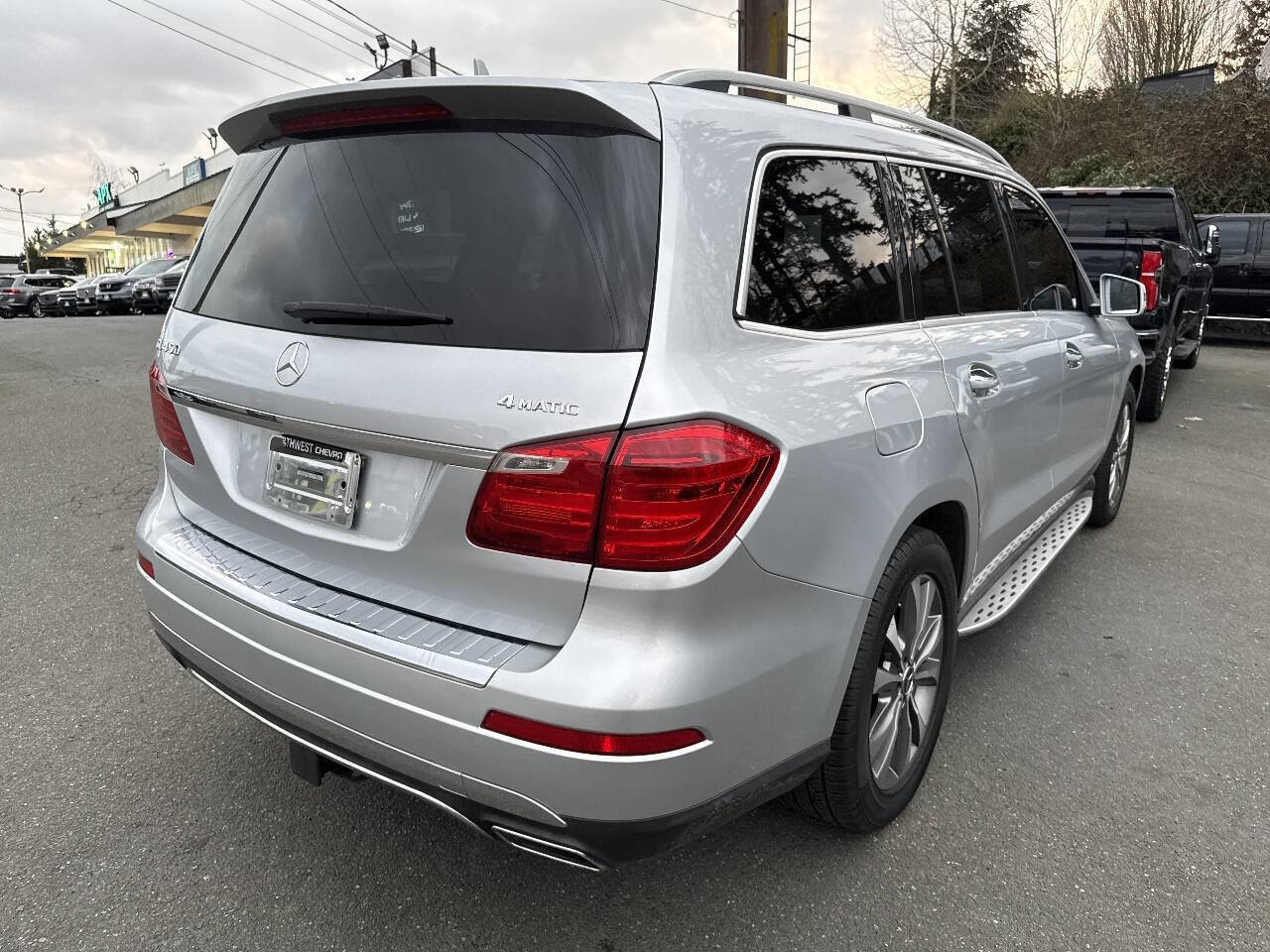 Used 2013 Mercedes-Benz GL 450 4MATIC image 3