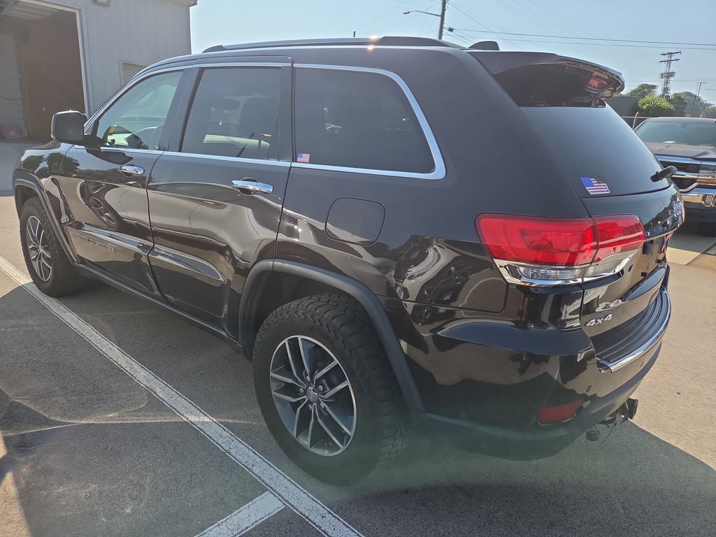 Used 2017 Jeep Grand Cherokee Limited AWD/4WD image 6