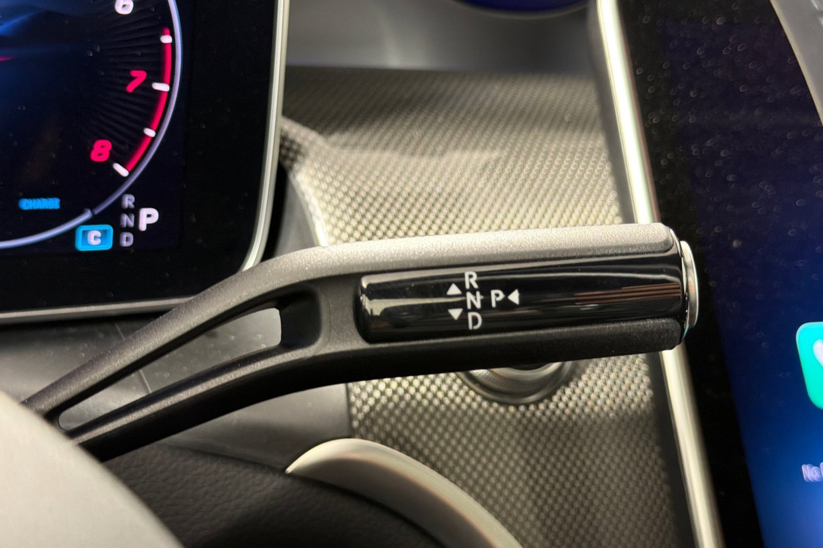 Used 2025 Mercedes-Benz GLC 300 image 20