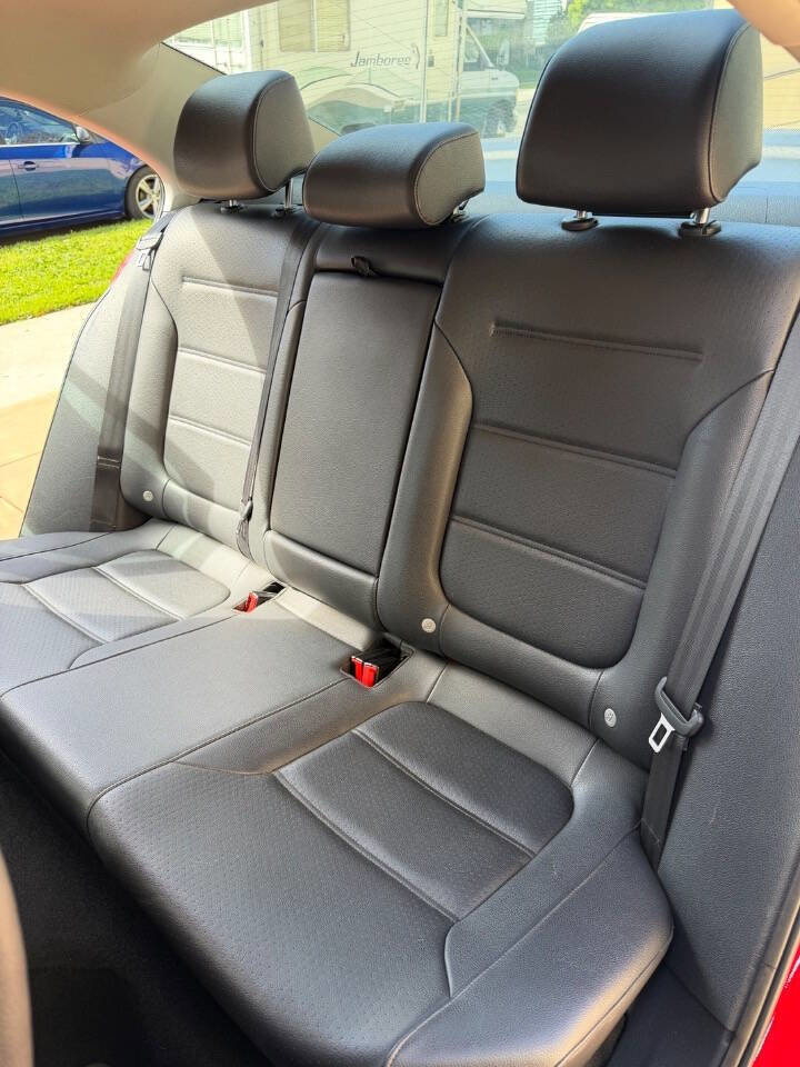 Used 2014 Volkswagen Jetta SE image 17