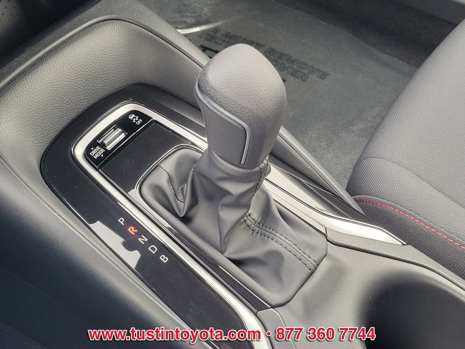Used 2026 Toyota Corolla SE FWD image 23