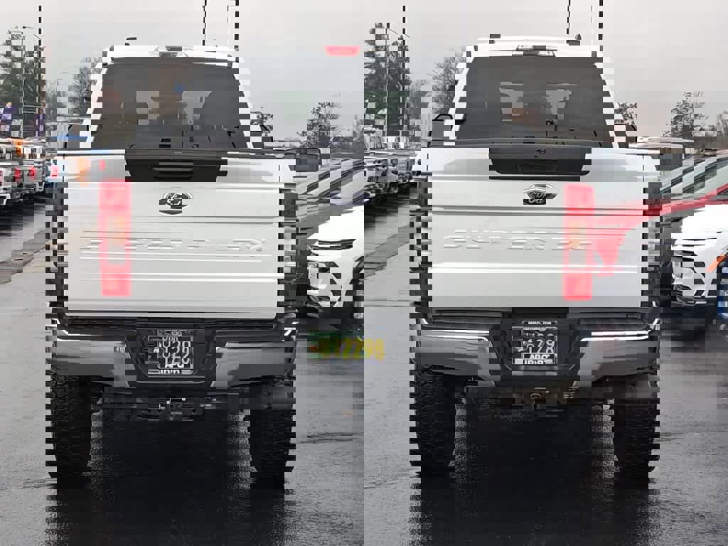 Used 2020 Ford F250 XLT image 5