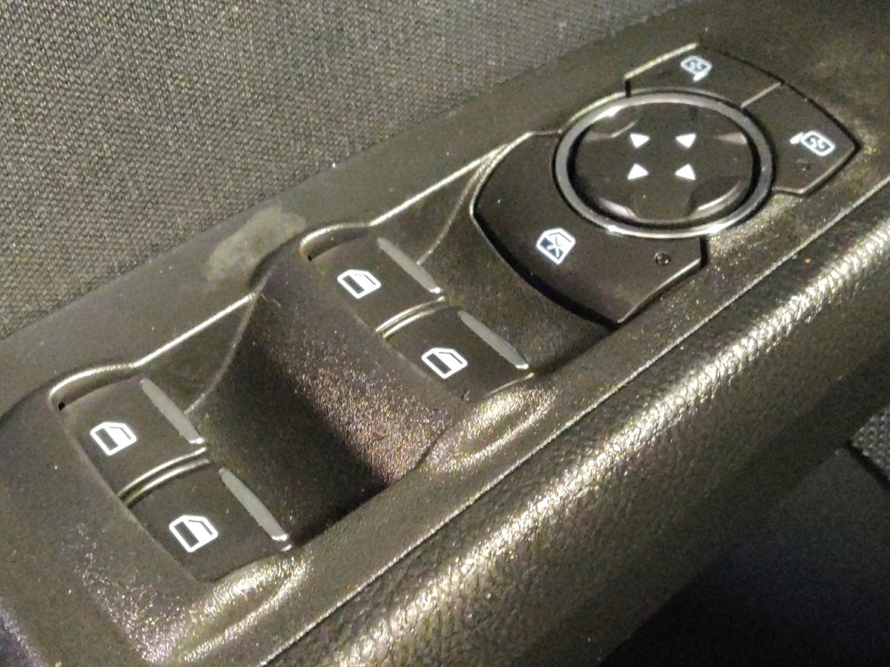 Used 2018 Ford Fusion SE w/ Fusion SE Technology Package FWD image 27
