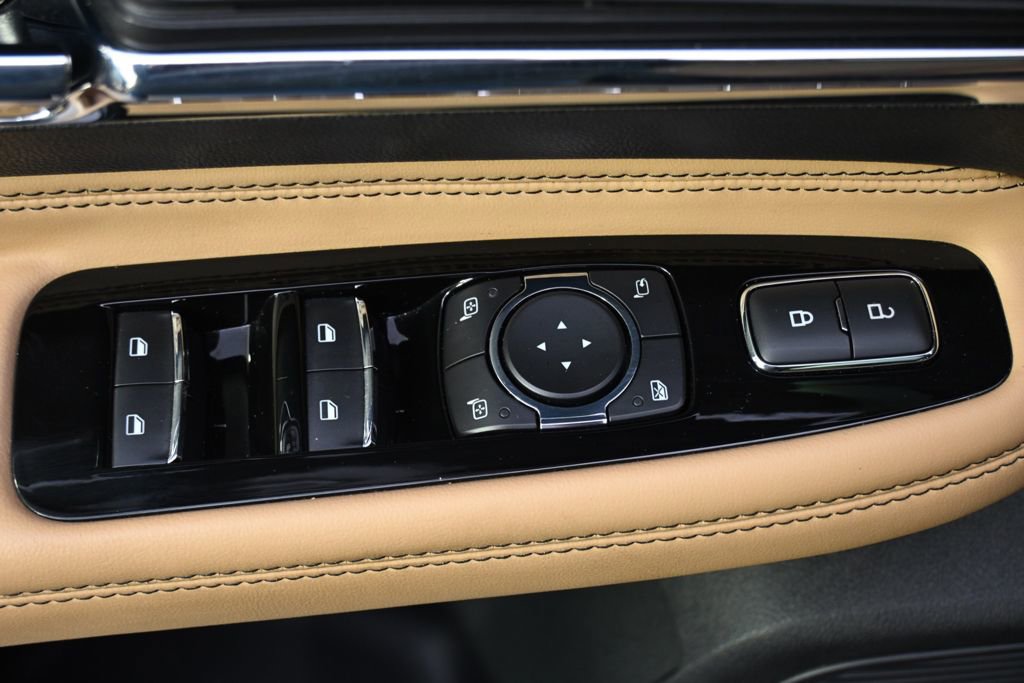 Certified 2022 Lincoln Corsair Reserve w/ Equipment Group 201A image 23