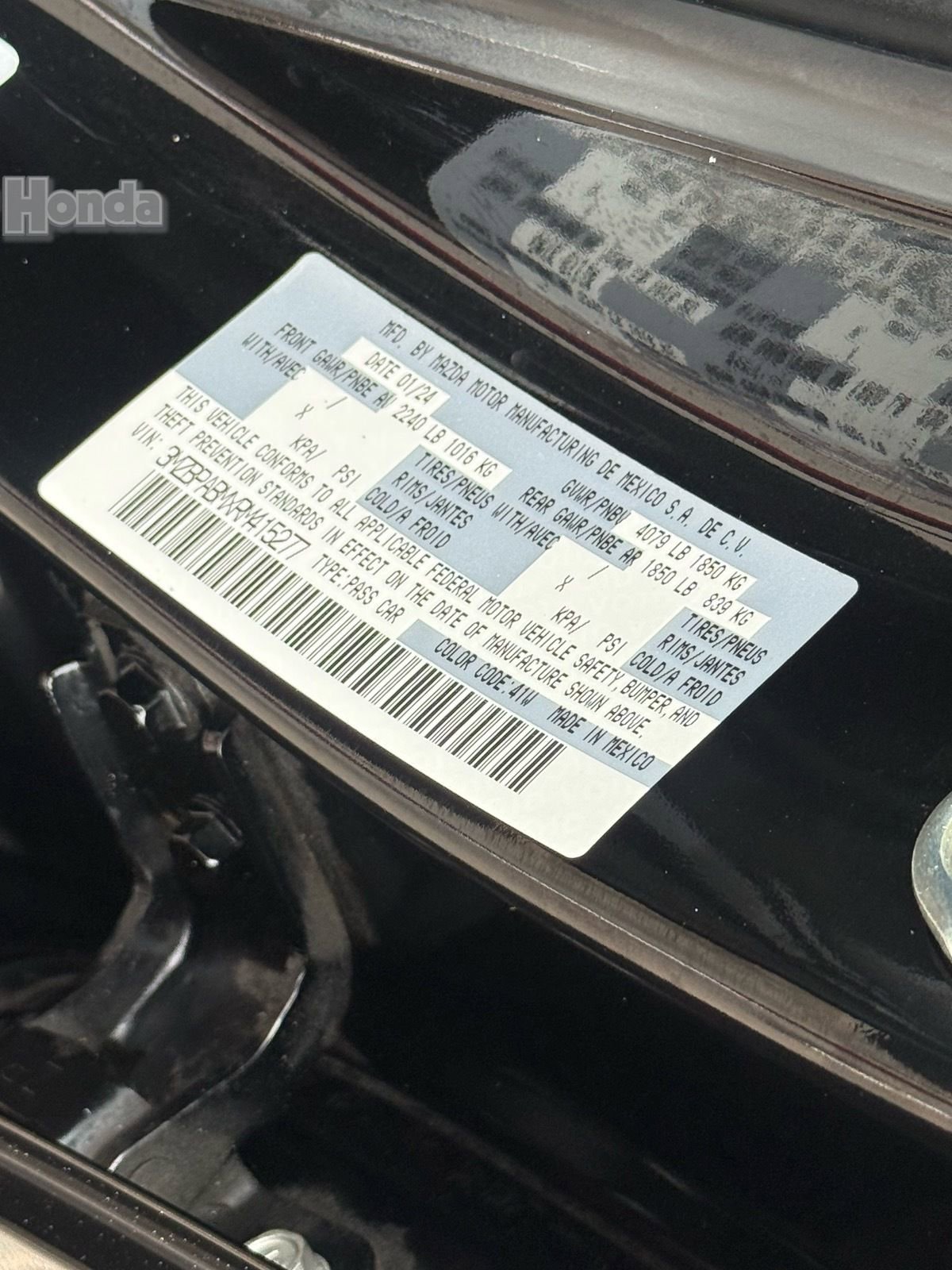 Used 2024 MAZDA MAZDA3 s image 33