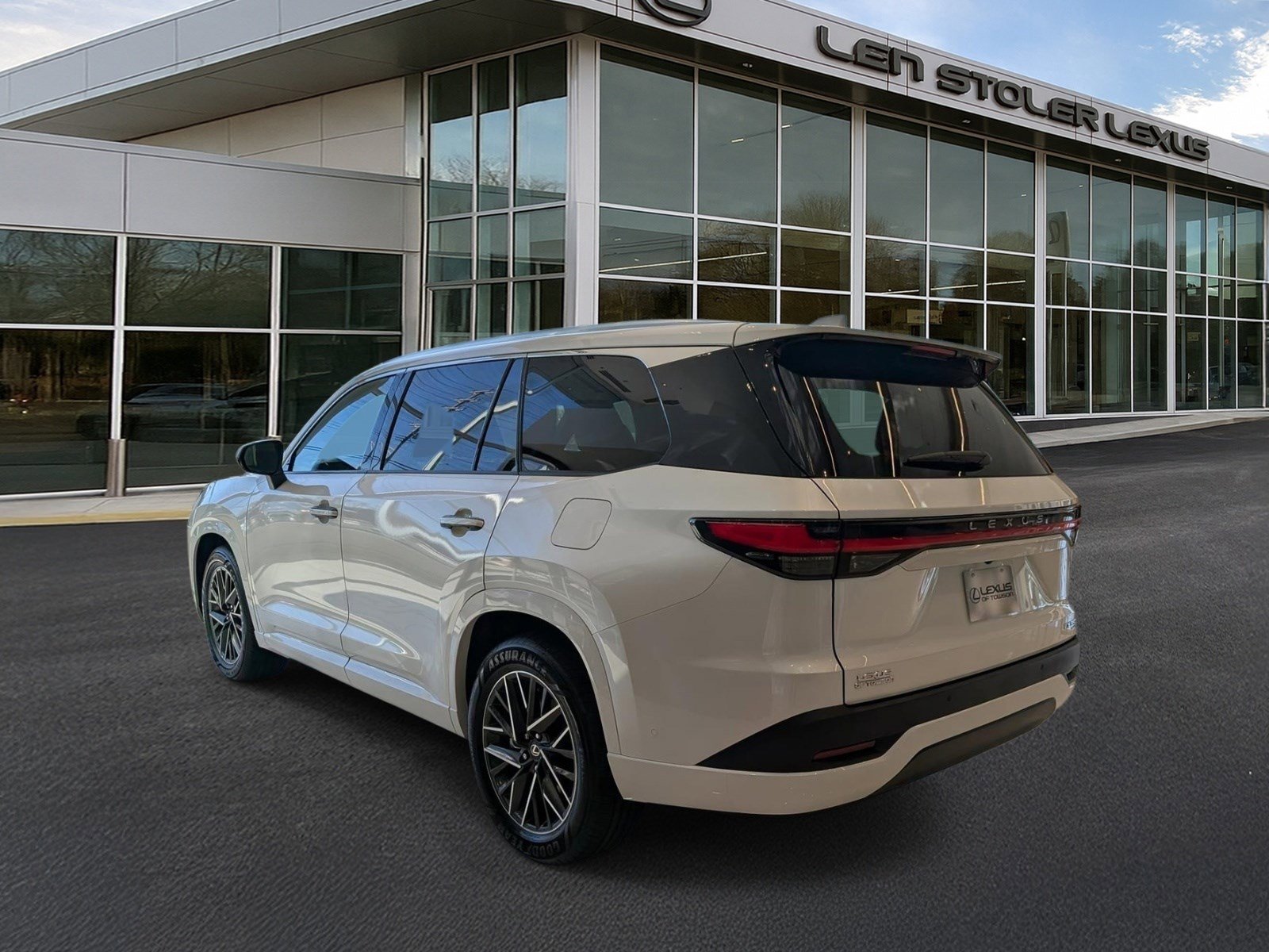 New 2026 Lexus TX 350 AWD image 3