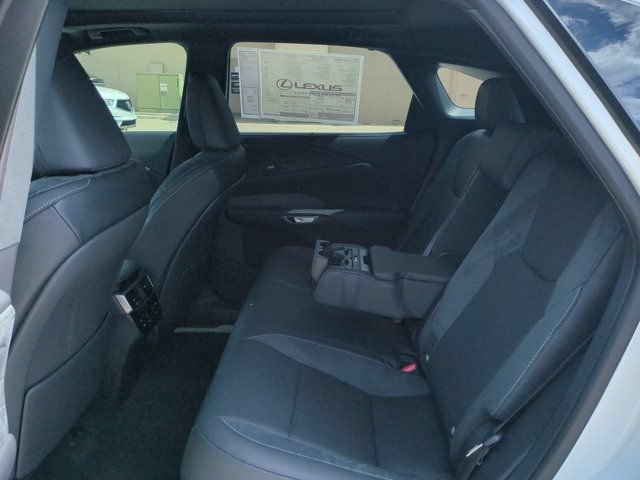 New 2026 Lexus RX 350 w/ Convenience Package AWD/4WD image 13