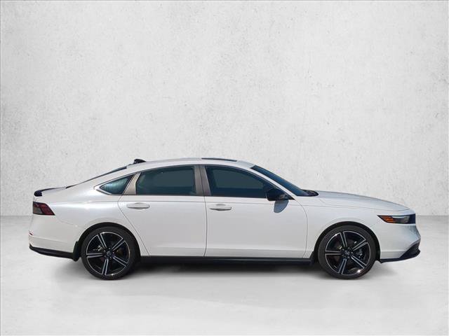 Used 2024 Honda Accord Sport image 4