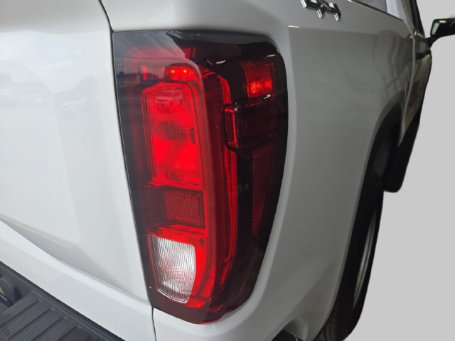 Used 2025 GMC Sierra 1500 Pro w/ Pro Value Package AWD/4WD image 37