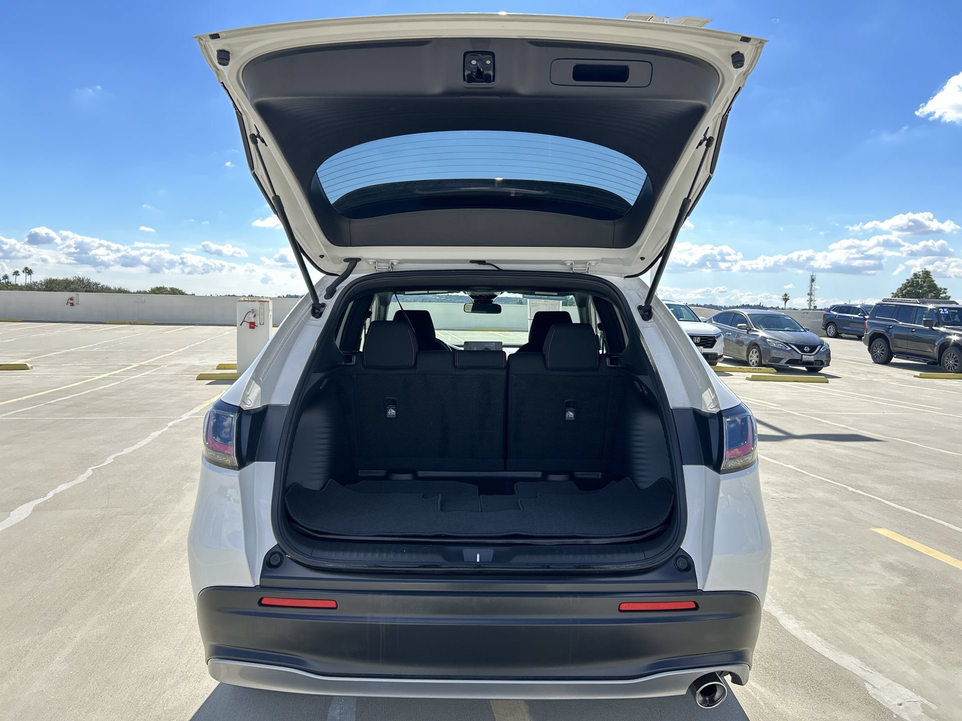 Certified 2025 Honda HR-V Sport image 19