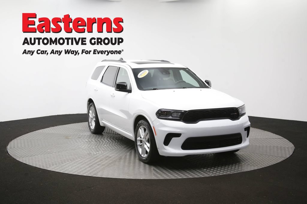 Used 2024 Dodge Durango GT RWD image 47