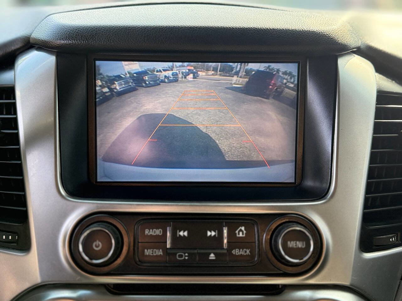 Used 2015 Chevrolet Tahoe LT image 32