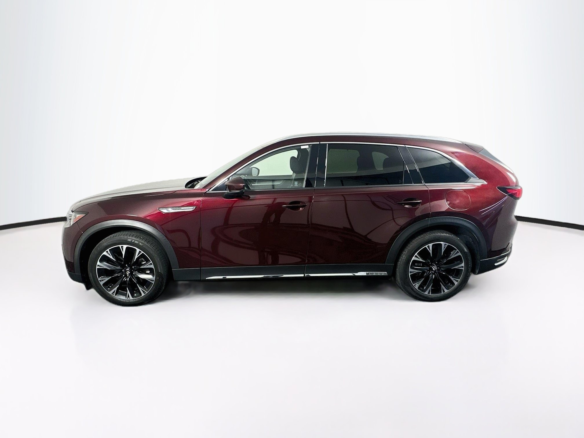 Used 2024 MAZDA CX-90 Plug-In Hybrid w/ Premium Plus AWD/4WD image 4