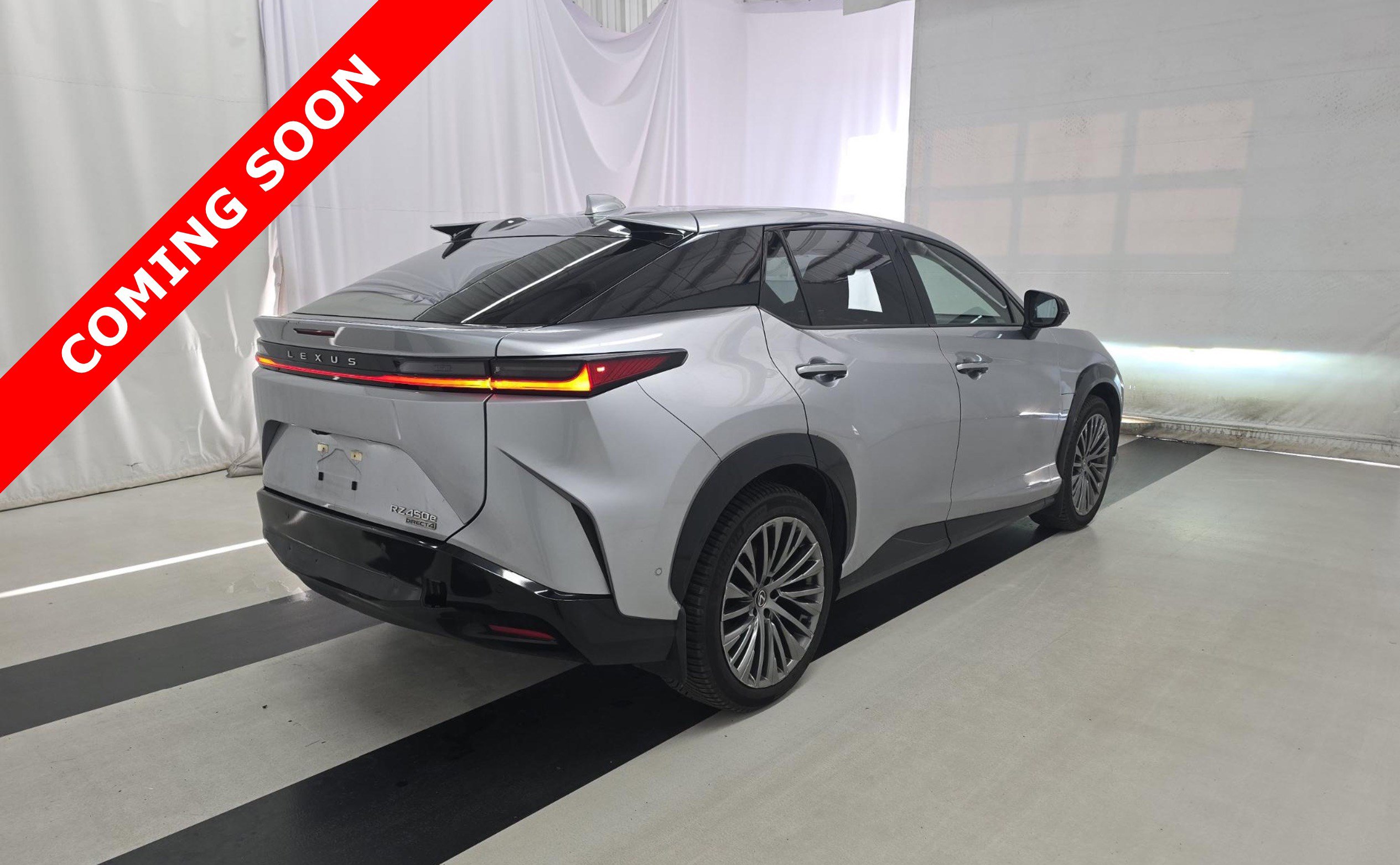 Used 2023 Lexus RZ 450e Premium image 4
