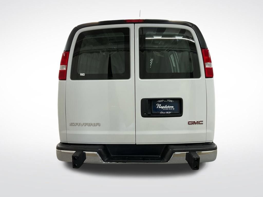 Used 2024 GMC Savana 2500 w/ Driver Convenience Package RWD image 19