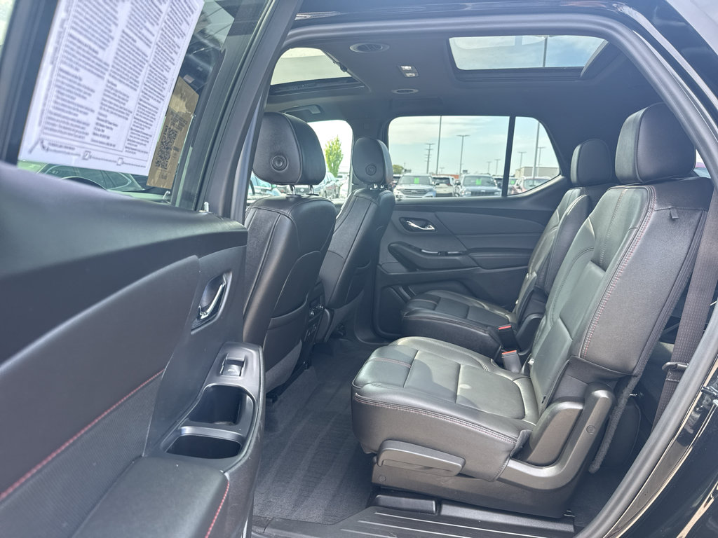 Certified 2022 Chevrolet Traverse RS w/ LPO, Floor Liner Package AWD/4WD image 31
