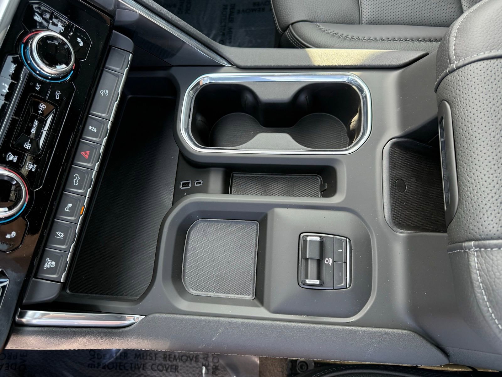 New 2026 GMC Sierra 2500 Denali w/ Denali Reserve Package image 25