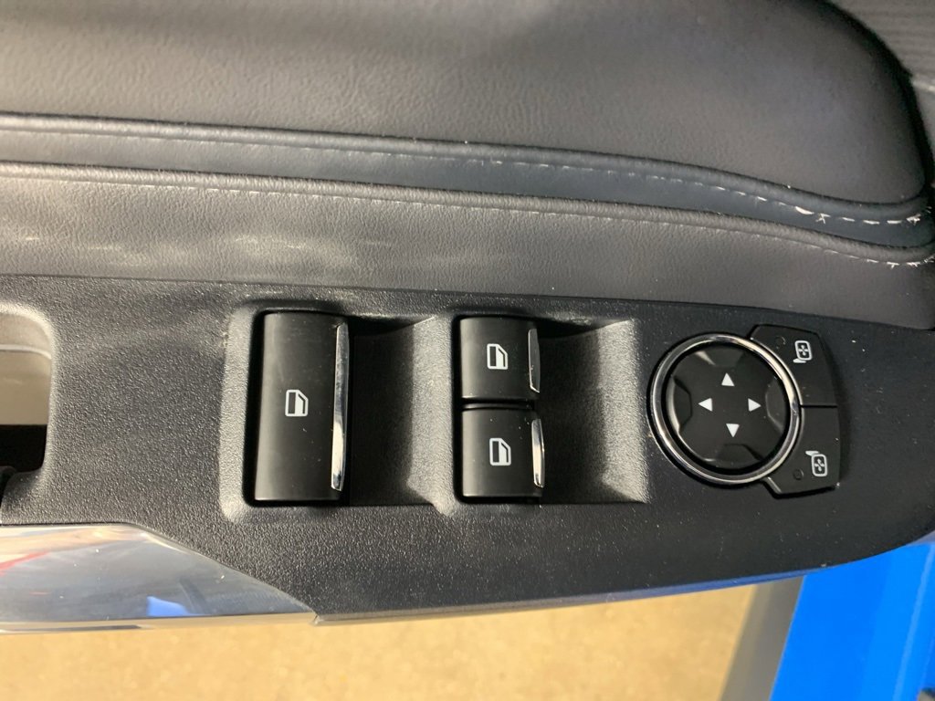 Used 2025 Ford Mustang GT Premium image 18