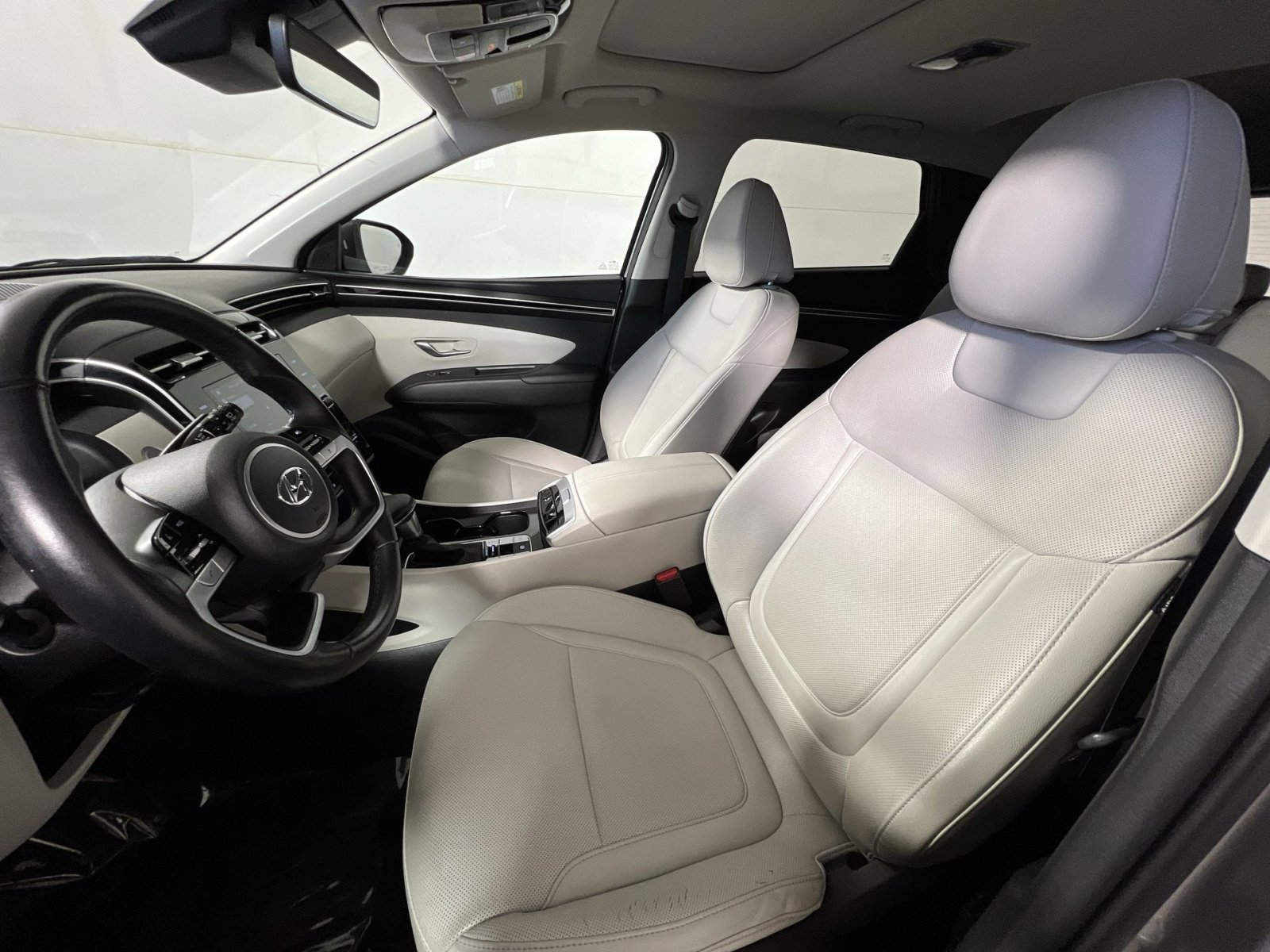 Used 2023 Hyundai Tucson SEL w/ Convenience Package image 10