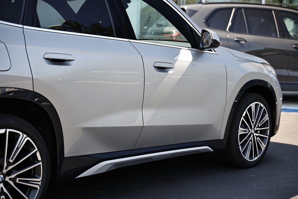 New 2026 BMW X1 xDrive28i w/ Convenience Package image 5