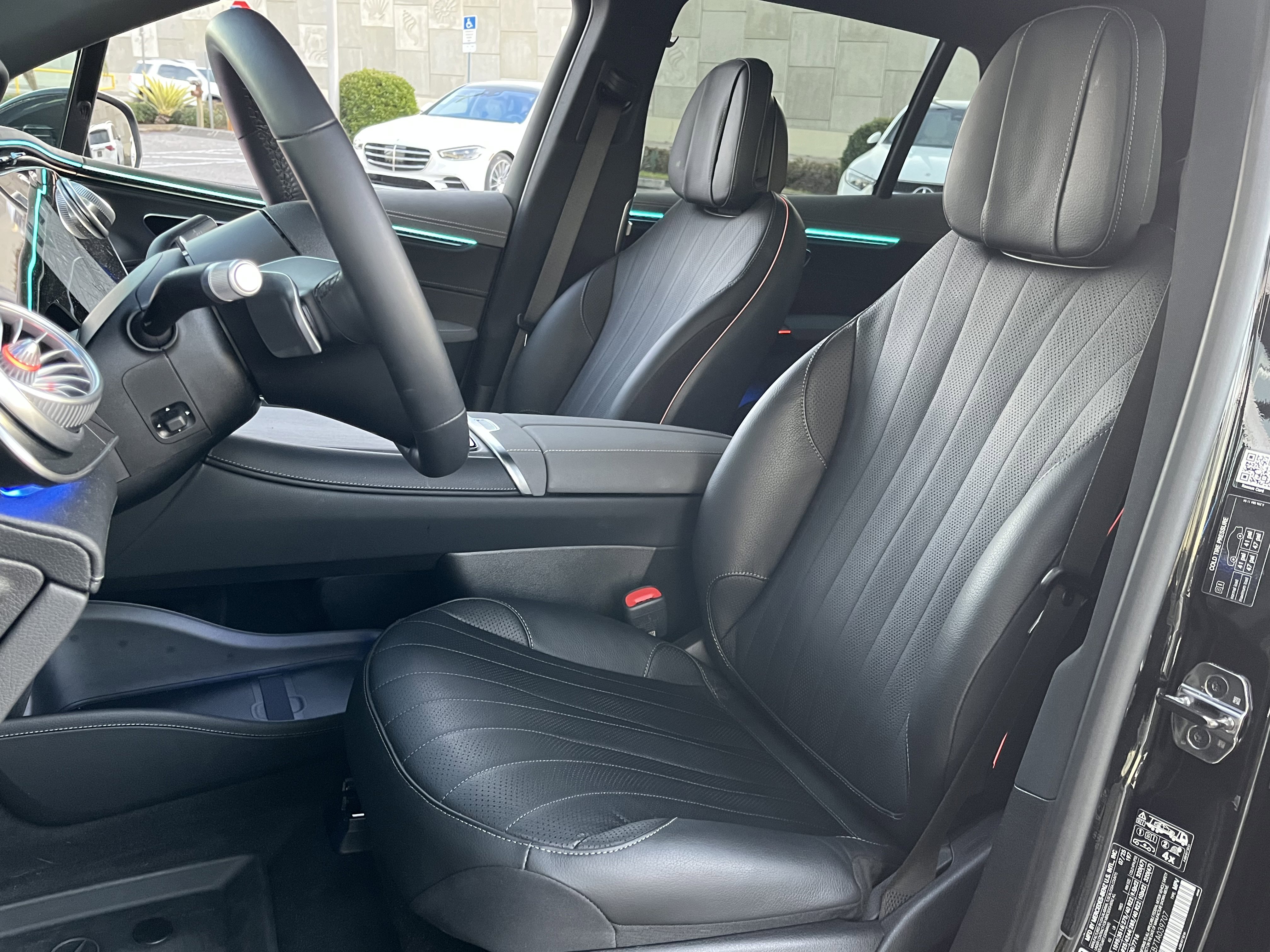 New 2026 Mercedes-Benz EQS 400 4MATIC SUV image 14