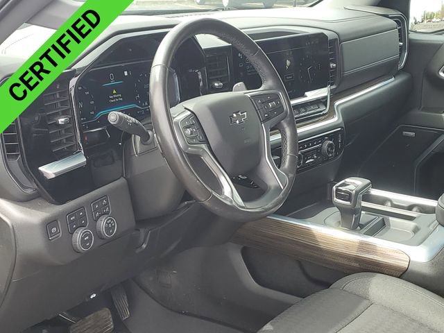 Certified 2022 Chevrolet Silverado 1500 RST w/ Convenience Package II AWD/4WD image 11
