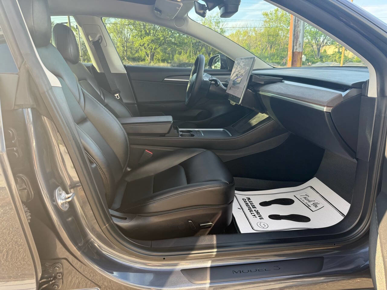 Used 2022 Tesla Model 3 Long Range AWD/4WD image 32