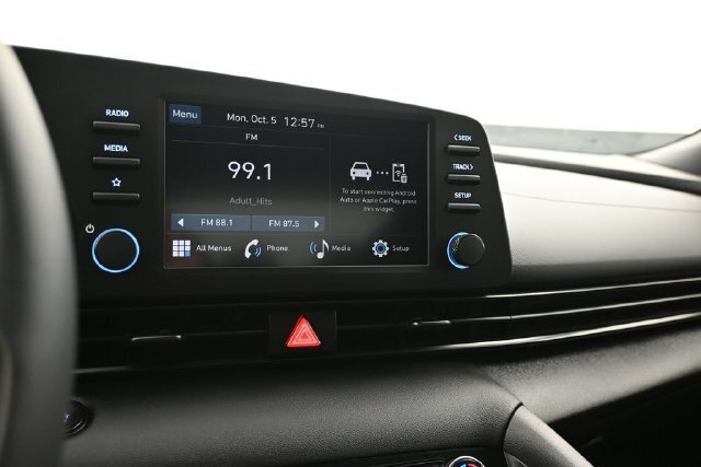 Used 2026 Hyundai Elantra Sport FWD image 11