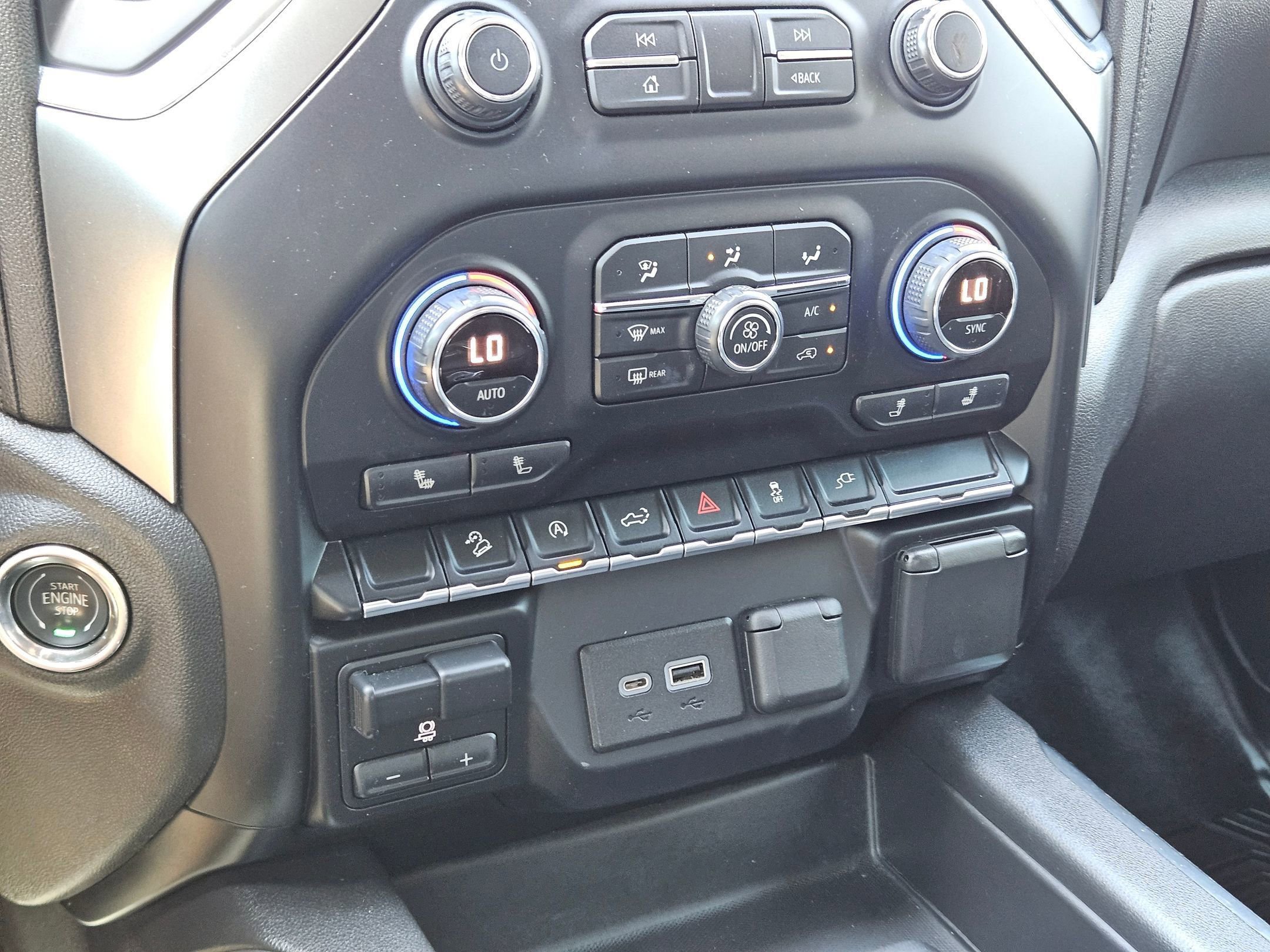 Used 2020 Chevrolet Silverado 1500 RST w/ Texas Edition image 20