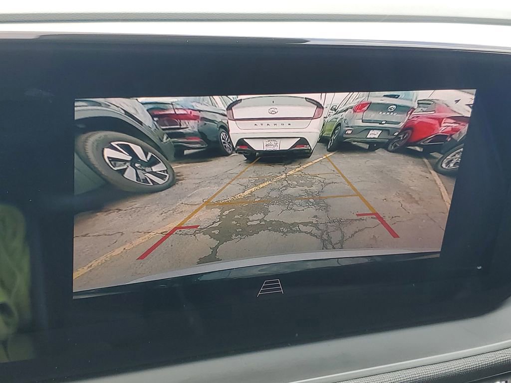 Used 2025 Buick Envista Sport Touring FWD image 23