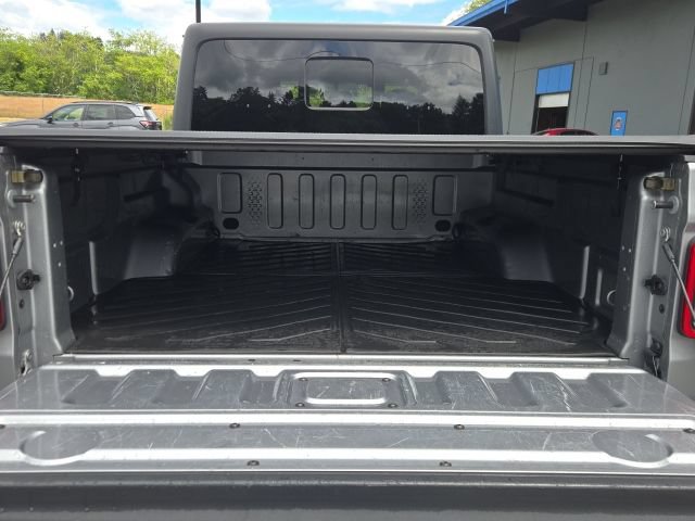 Used 2020 Jeep Gladiator Sport w/ Quick Order Package 24S AWD/4WD image 17