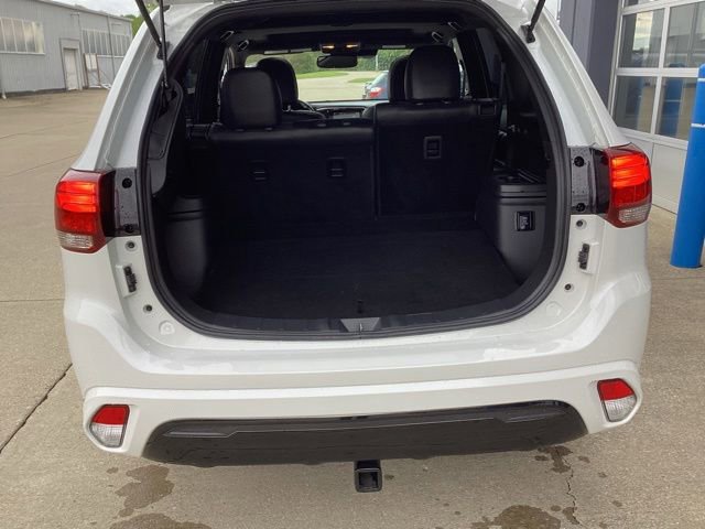 Used 2021 Mitsubishi Outlander LE AWD/4WD image 14