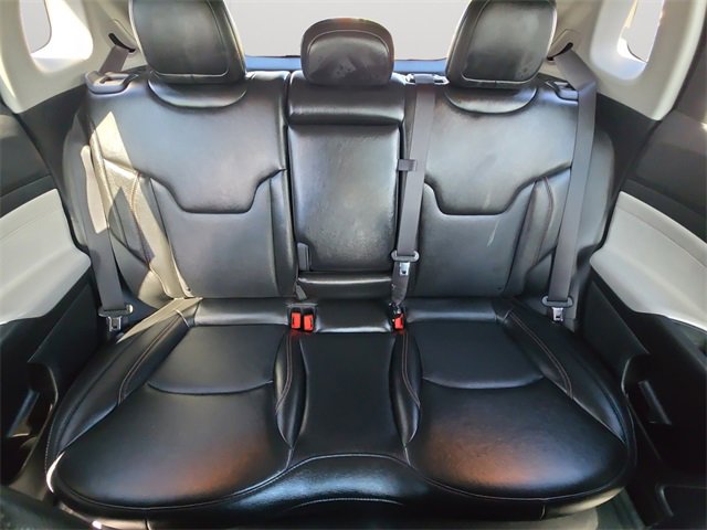 Used 2022 Jeep Compass Limited w/ Sun and Sound Group image 17