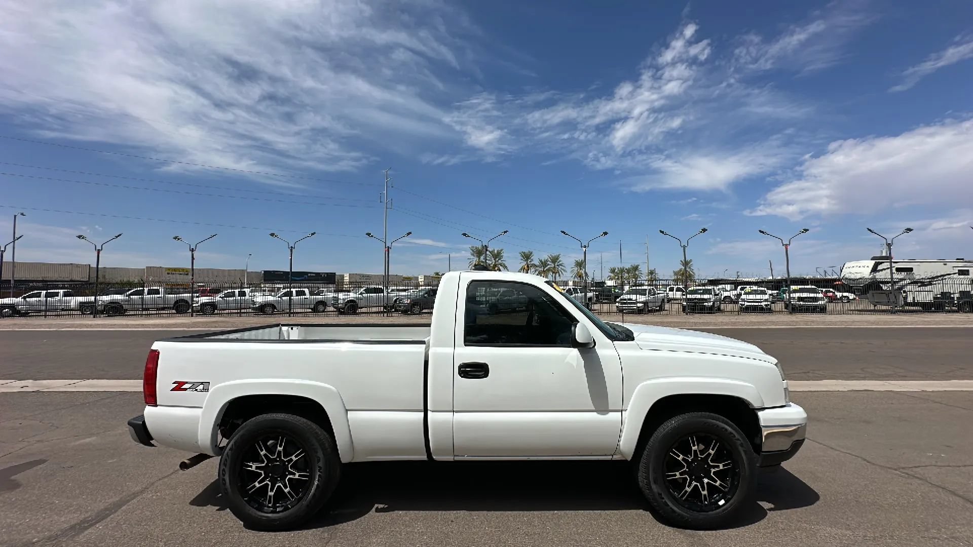 Used 2006 Chevrolet Silverado 1500 W/T w/ Skid Plate Package AWD/4WD image 6
