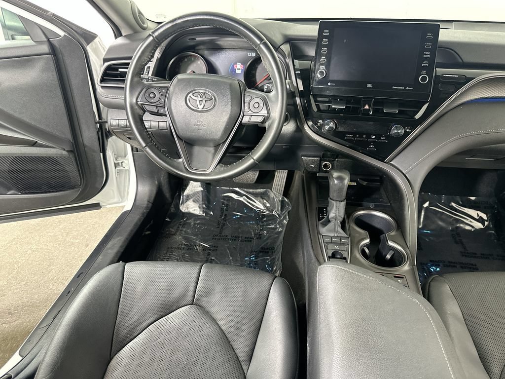 Used 2023 Toyota Camry XSE w/ Navigation Package FWD image 15