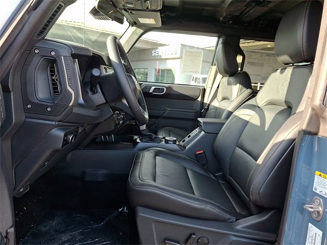 New 2025 Ford Bronco Badlands image 9