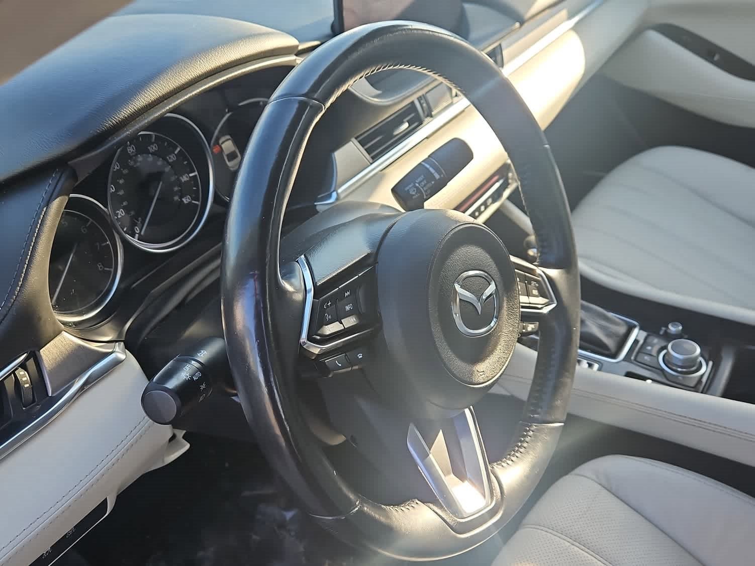 Used 2018 MAZDA MAZDA6 Grand Touring Reserve image 2