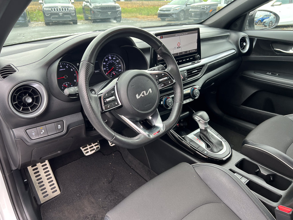 Used 2023 Kia Forte GT-Line w/ GT-Line Technology Package FWD image 14