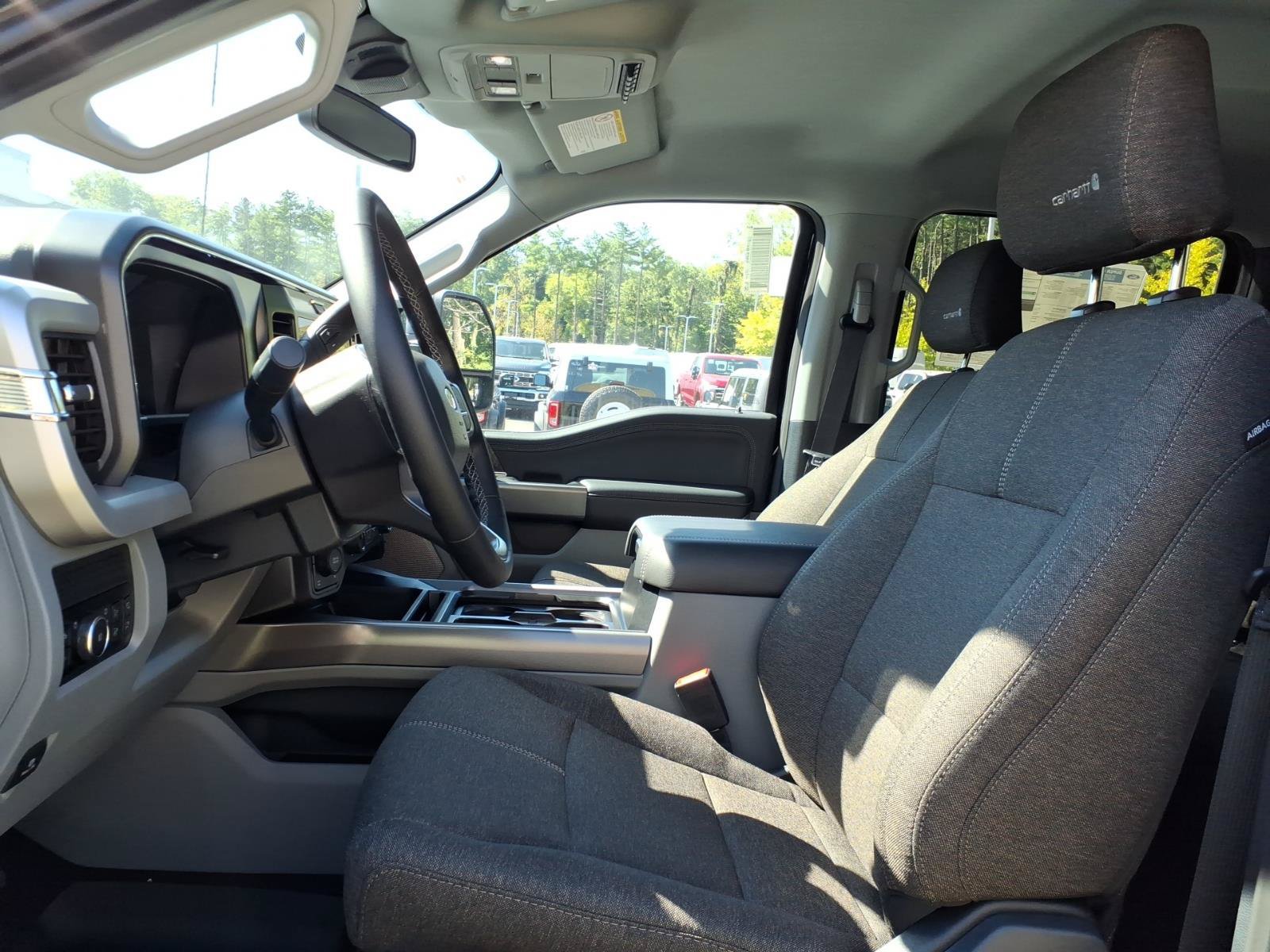 New 2027 Ford F250 XLT w/ XLT Premium Package AWD/4WD image 16